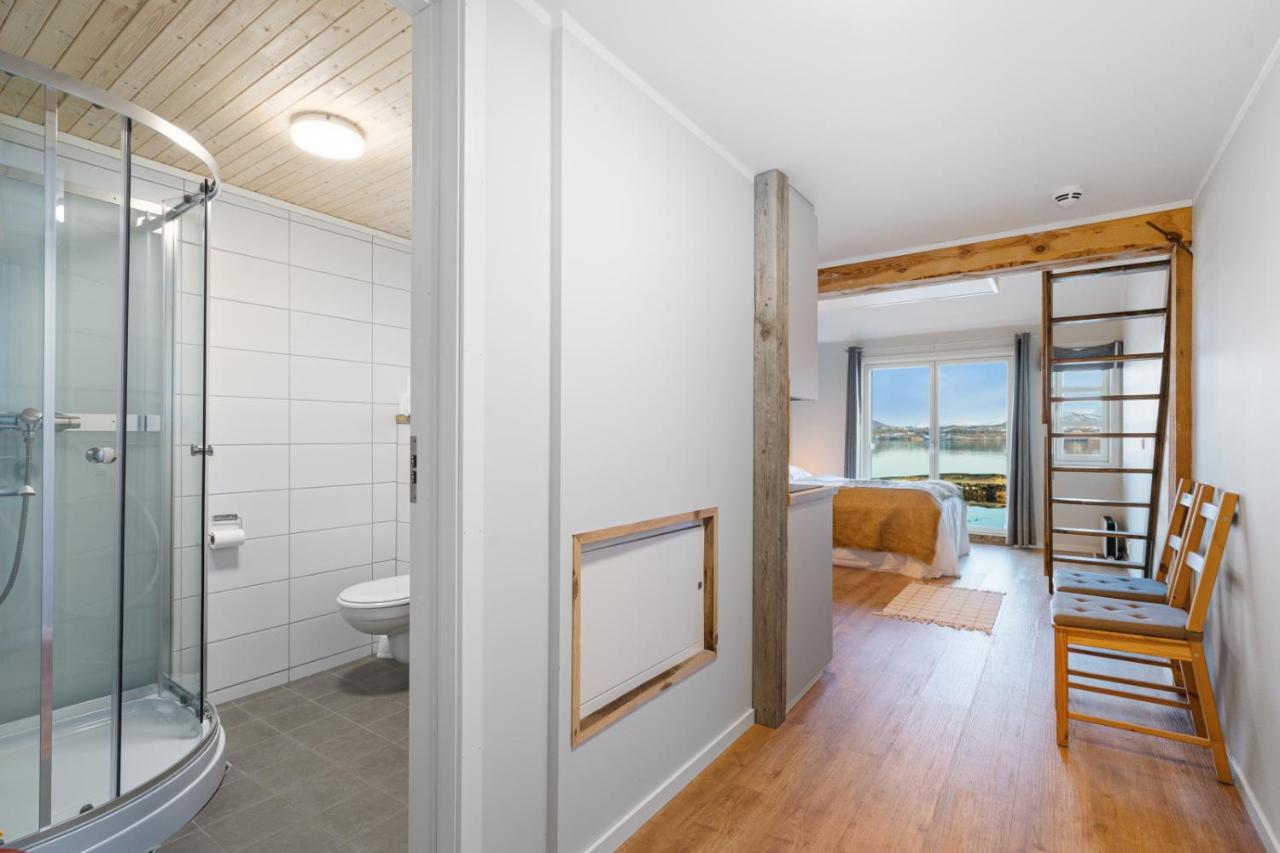Sveggvika Guesthouse Sveggen Экстерьер фото